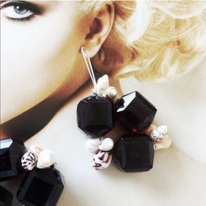 VINTAGE Shell & Brown Facet Earrings